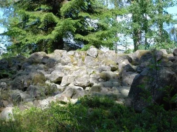  Fornminnet Höga Rör i Kävsjö 
